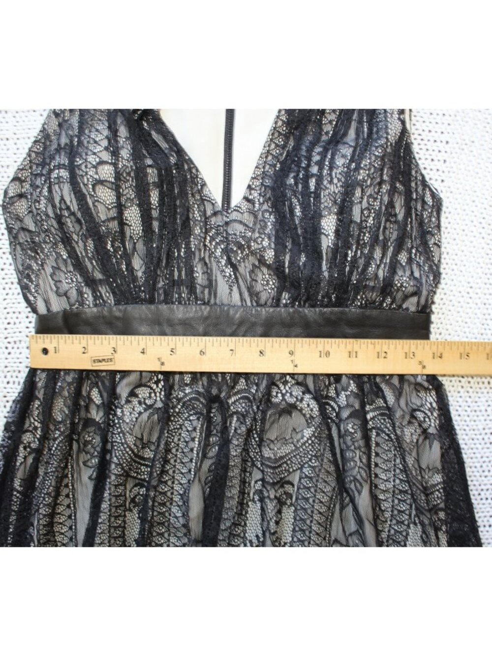 Alice + Olivia Sybil Black Lace Maxi dress Leather Waist Belt Size 8 Cocktail - Picture 5 of 11